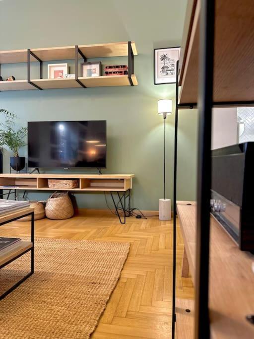 Apartment Athenian Coastal Urban Living *