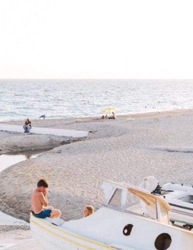 Athenian Coastal Urban Living *